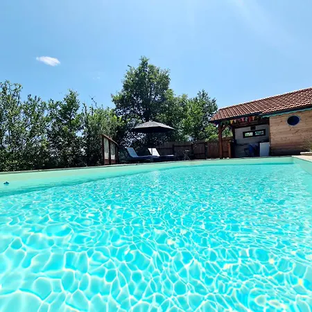 La Roulotte Du Coustal, Cajarc, Lot Luxury tent