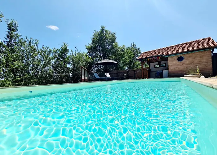 La Roulotte Du Coustal, Cajarc, Lot Luxury tent