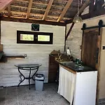 La Roulotte Du Coustal, Cajarc, Lot Luksusowy namiot Cajarc