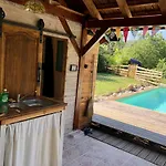 La Roulotte Du Coustal, Cajarc, Lot Luksusowy namiot *