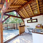 La Roulotte Du Coustal, Cajarc, Lot
