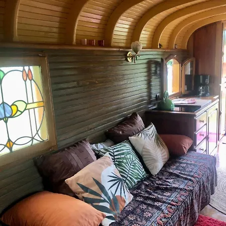 La Roulotte Du Coustal, Cajarc, Lot カジャルク