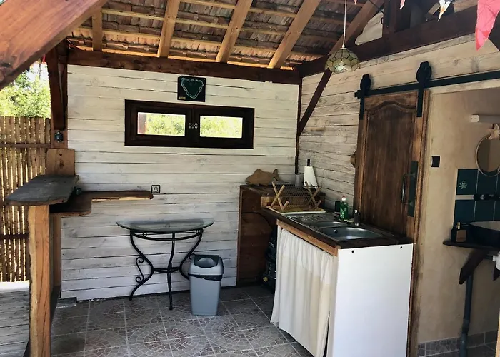 La Roulotte Du Coustal, Cajarc, Lot Luksustelt Cajarc